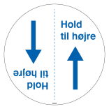 Hold til højre blåt skilt